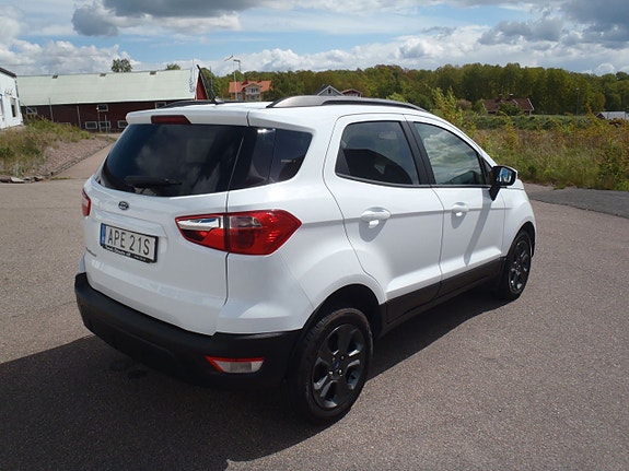 Ford Ecosport 3 of 5