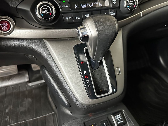 Honda CR-V 15 of 18