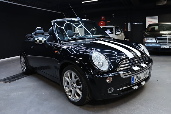 MINI Cooper 8 of 18