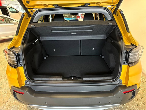 Jeep Avenger 7 of 7