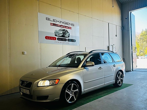 Volvo V50 15 of 21