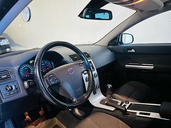 Volvo V50 13 of 21