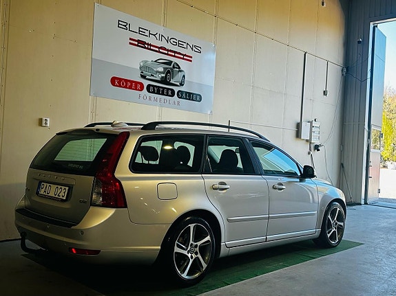 Volvo V50 7 of 21