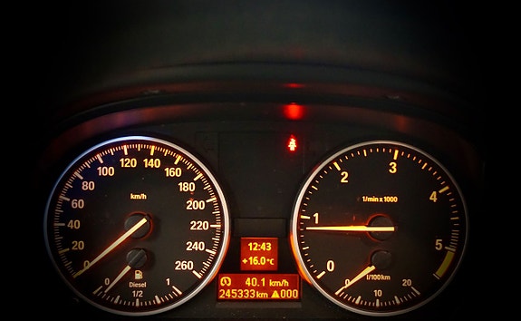 BMW 318 12 of 12