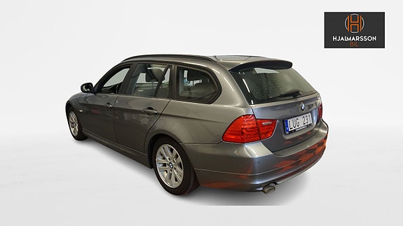 BMW 318 2 of 5