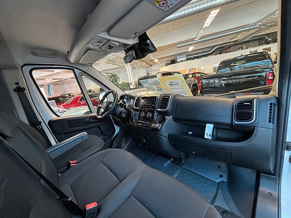 Opel Movano 5 of 5