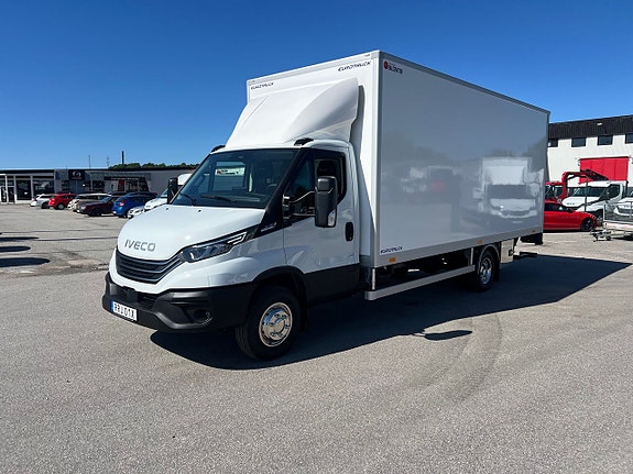 Iveco Daily 72C18 Skåpbil Aut Fullutrustad Lastvikt 3390 Kg 10 of 30