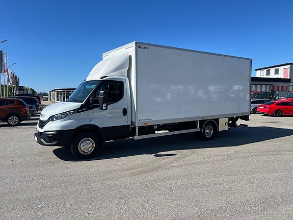 Iveco Daily 72C18 Skåpbil Aut Fullutrustad Lastvikt 3390 Kg 12 of 30