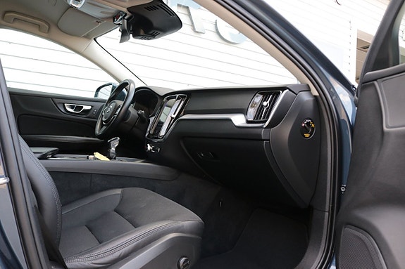 Volvo V60 9 of 20