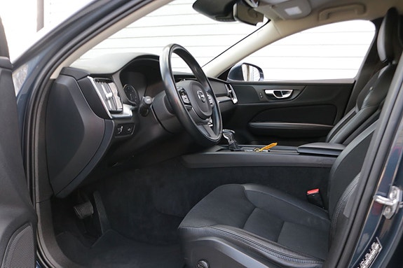 Volvo V60 5 of 5