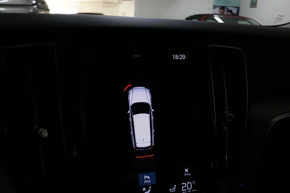 Volvo V60 13 of 20