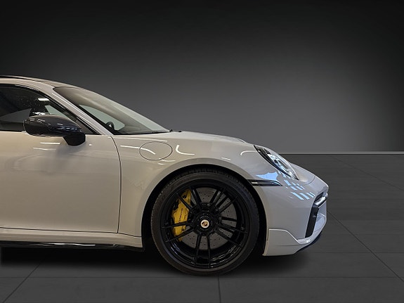 Porsche 911 28 of 29