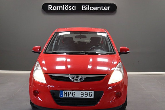 Hyundai i20 4 of 5