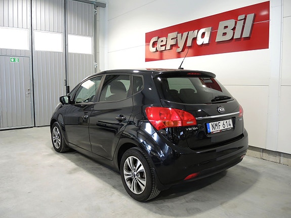 Kia Venga 4 of 15