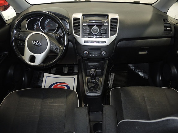 Kia Venga 10 of 15