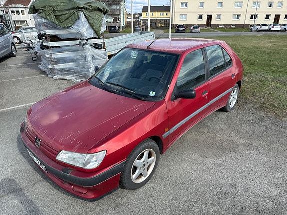 Peugeot 306
