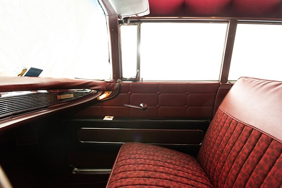 Lincoln Continental Mark III 21 of 27