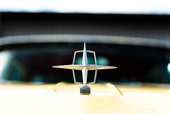 Lincoln Continental Mark III 13 of 27