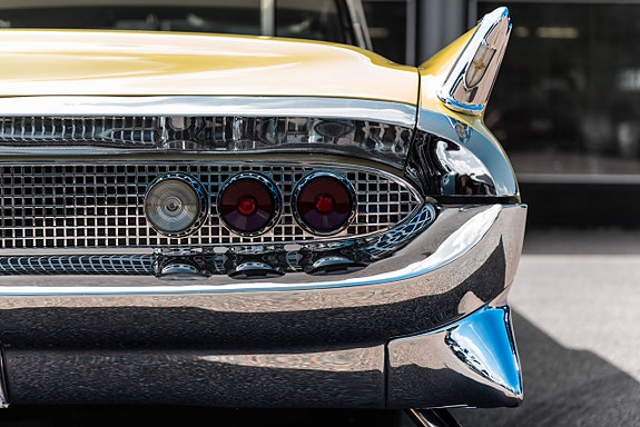 Lincoln Continental Mark III 15 of 27