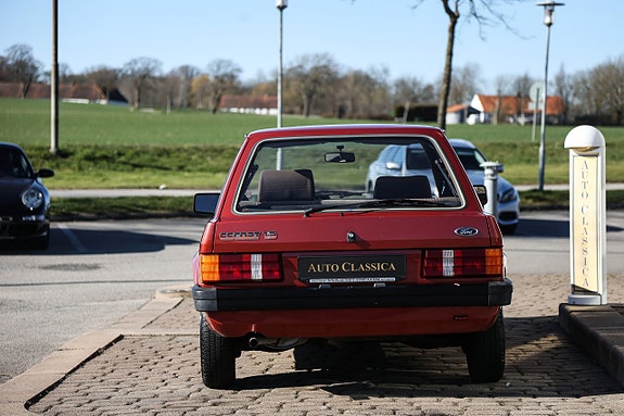 Ford Escort 6 of 15