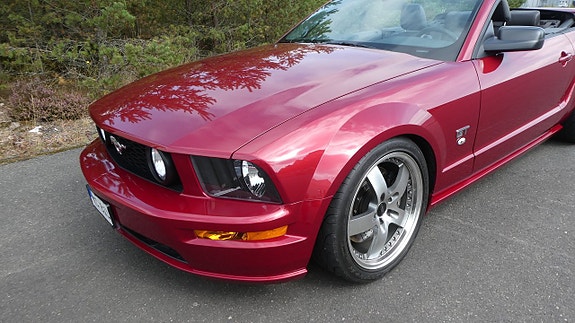 Ford Mustang 29 of 30
