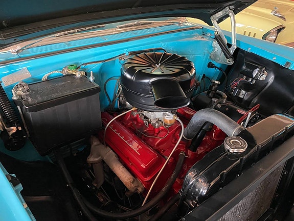 Chevrolet Bel Air 11 of 15
