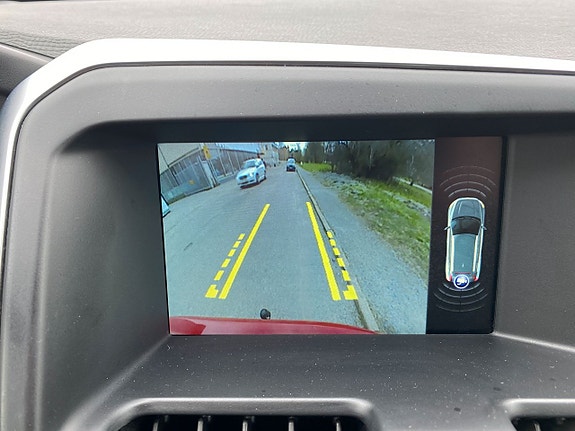 Volvo XC60 20 of 28
