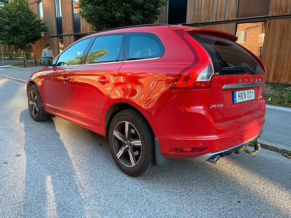 Volvo XC60 4 of 28