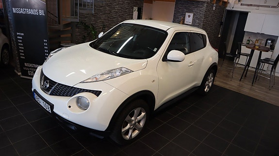 Nissan Juke 2 of 5