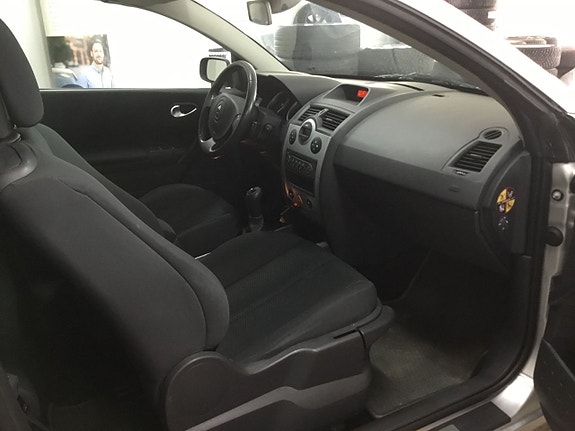 Renault Megane 15 of 20