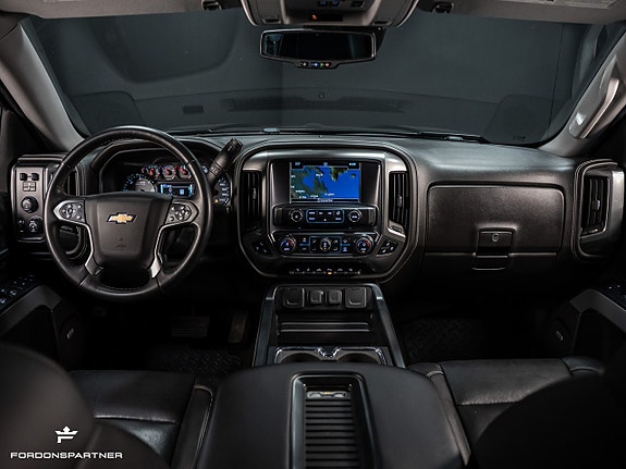 Chevrolet Silverado 1500 16 of 30