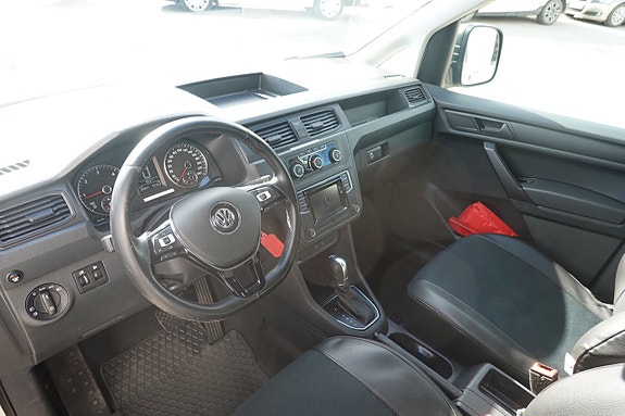 Volkswagen Caddy Maxi 12 of 19