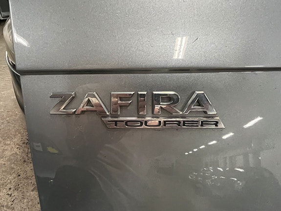 Opel Zafira Tourer 9 of 9