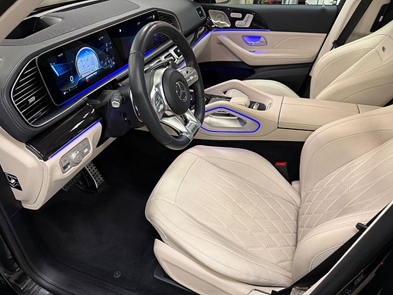 Mercedes-Benz GLS63 6 of 18