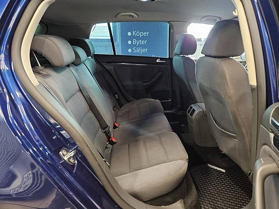 Volkswagen Golf V 12 of 14
