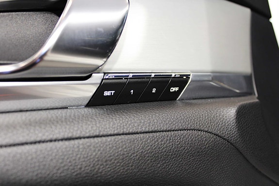 Porsche Panamera 4S 22 of 27
