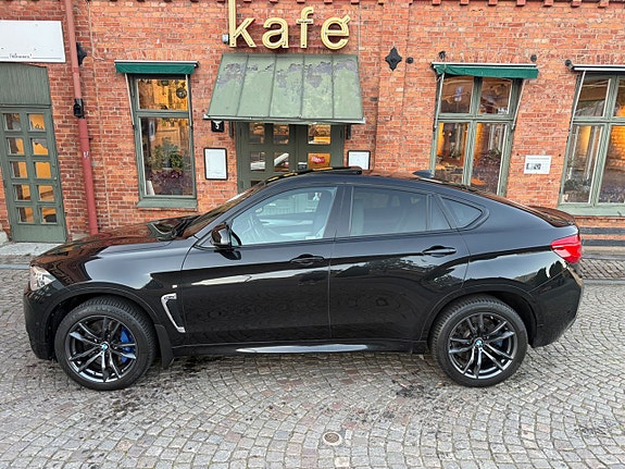 BMW X6 M 2 of 5
