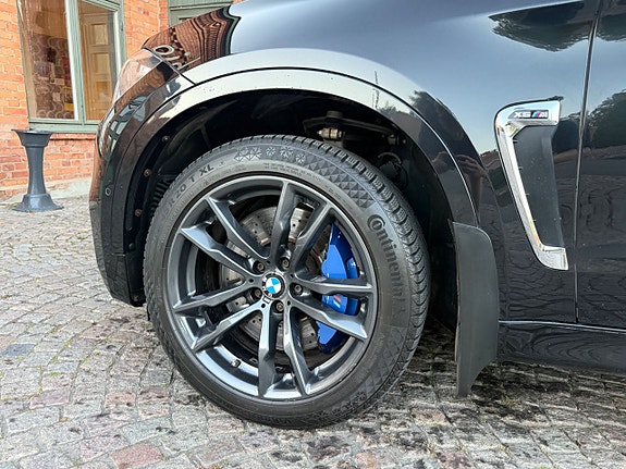 BMW X6 M 8 of 25