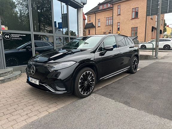 Mercedes-Benz EQS SUV