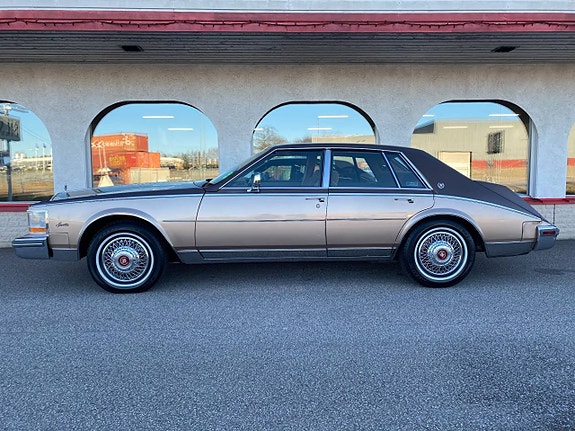 Cadillac Seville 2 of 14