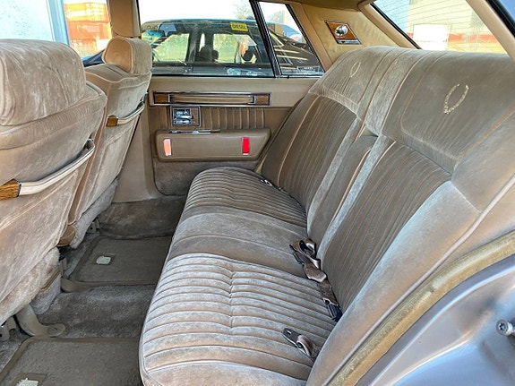 Cadillac Seville 6 of 14