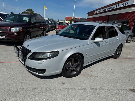 Saab 9-5 4 of 5