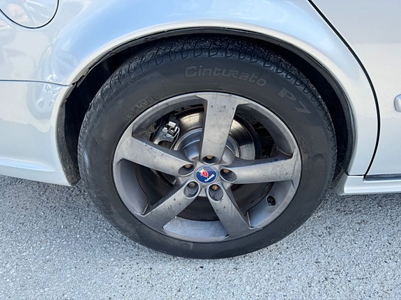 Saab 9-5 13 of 22
