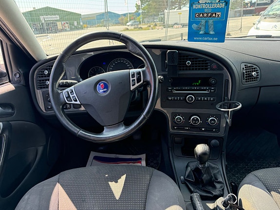 Saab 9-5 17 of 22