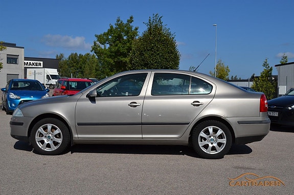Skoda Octavia 3 of 5