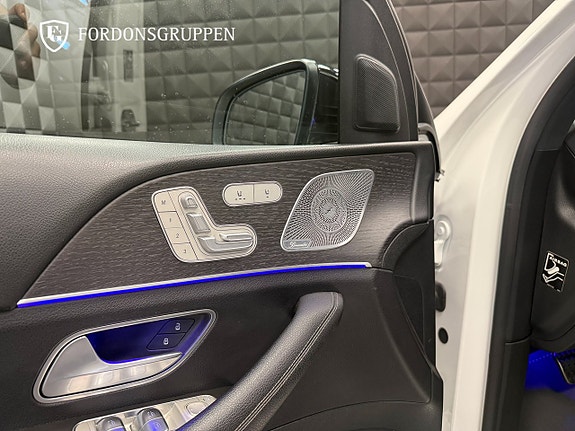 Mercedes-Benz GLE350 de 14 of 23