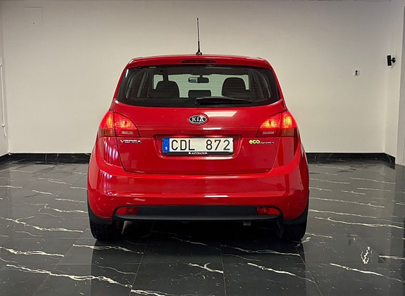 Kia Venga 5 of 18