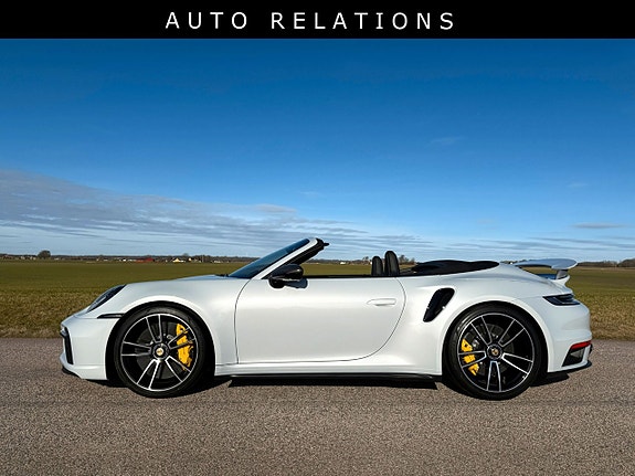 Porsche 911 3 of 5