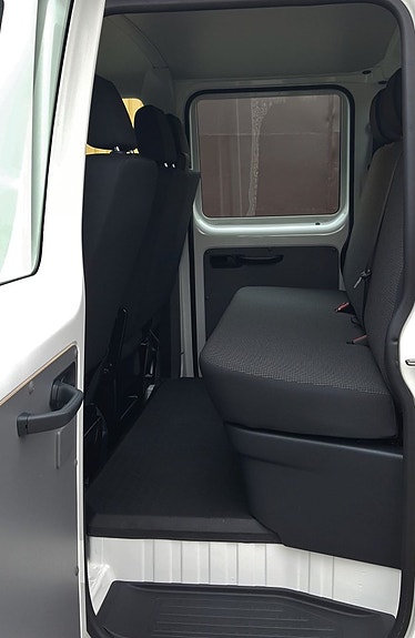 Volkswagen Transporter 6 of 18