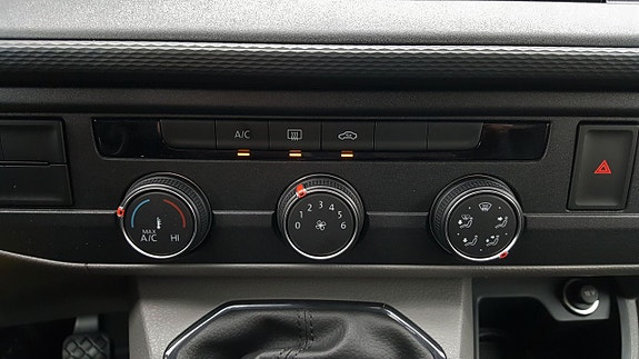 Volkswagen Transporter 8 of 18